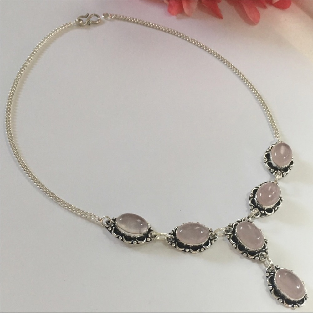 ✨🌸ROSE QUARTZ NECKLACE🎉🎉🎉🎉